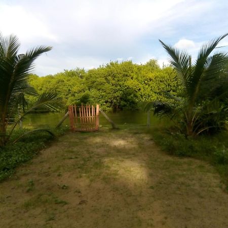 Aqua Front Yala Resort Kirinda  Exterior foto