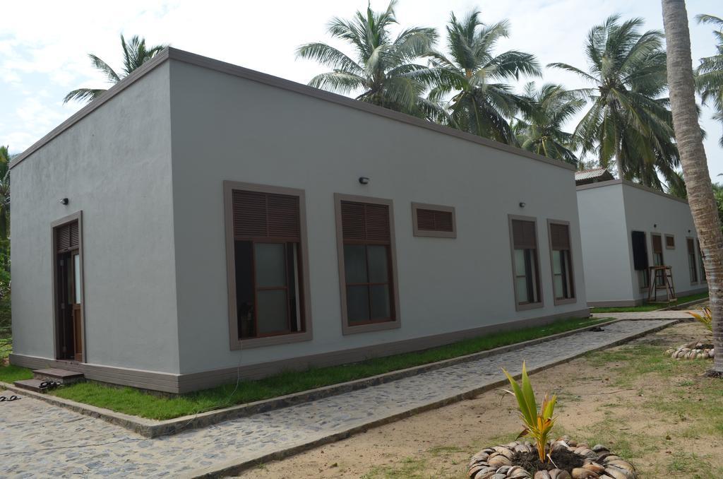 Aqua Front Yala Resort Kirinda  Exterior foto